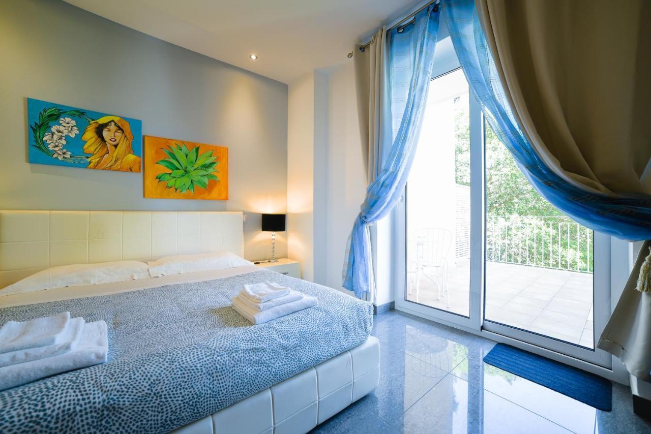 Palazzo Leo Suite And Apartment Lecce Exterior photo
